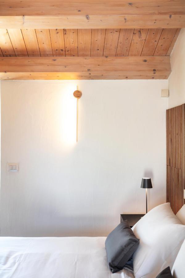 Reef Suites Olbia Exteriör bild