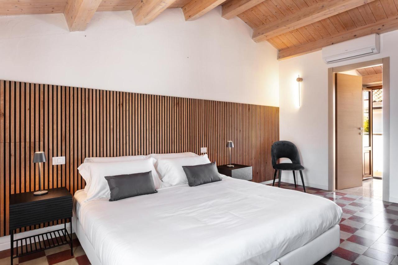 Reef Suites Olbia Exteriör bild