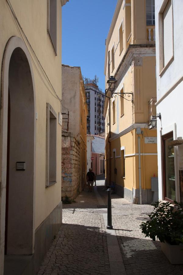 Reef Suites Olbia Exteriör bild
