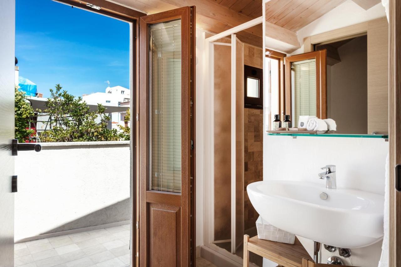 Reef Suites Olbia Exteriör bild