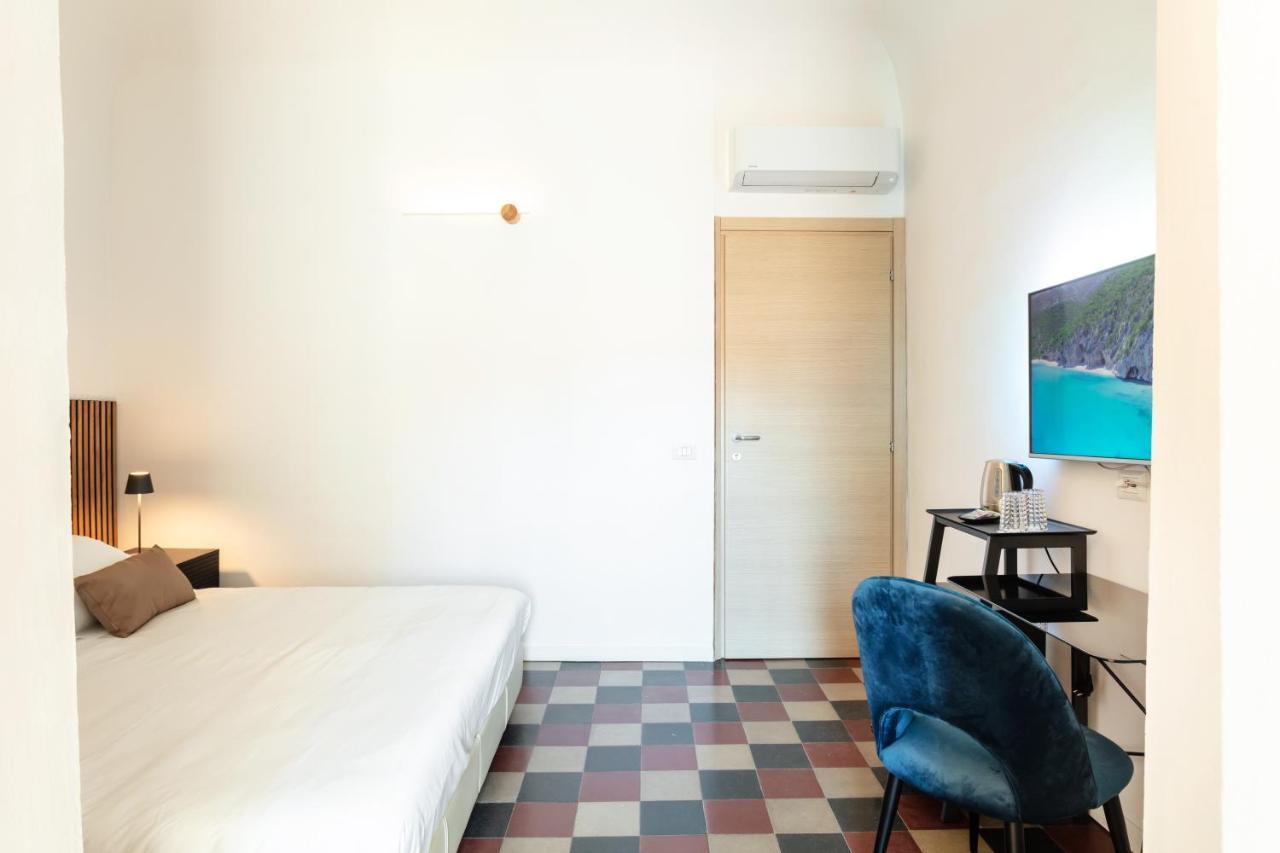 Reef Suites Olbia Exteriör bild